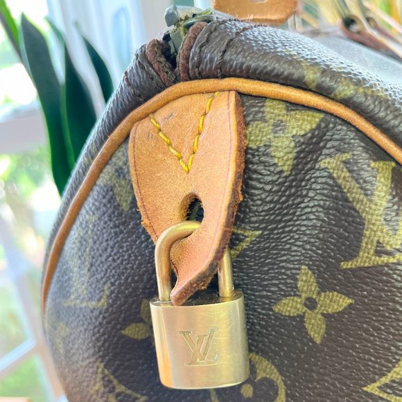 Louis Vuitton 🔥 MONOGRAM SPEEDY 40 - Picture 3 of 11